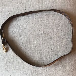 Faux Louis Vuitton shoulder strap